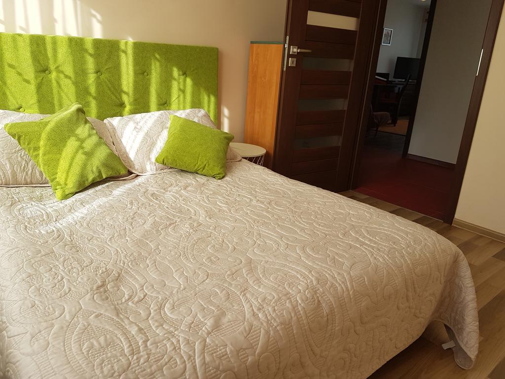 Samodzielny Apartament 2Pokojowy Apartment โควอบเซก ภายนอก รูปภาพ